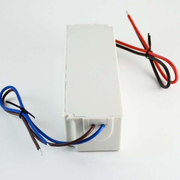 Блок питания Mean Well DC 12V 102W 8,5A IP67 (LPV-100-12), 100022090