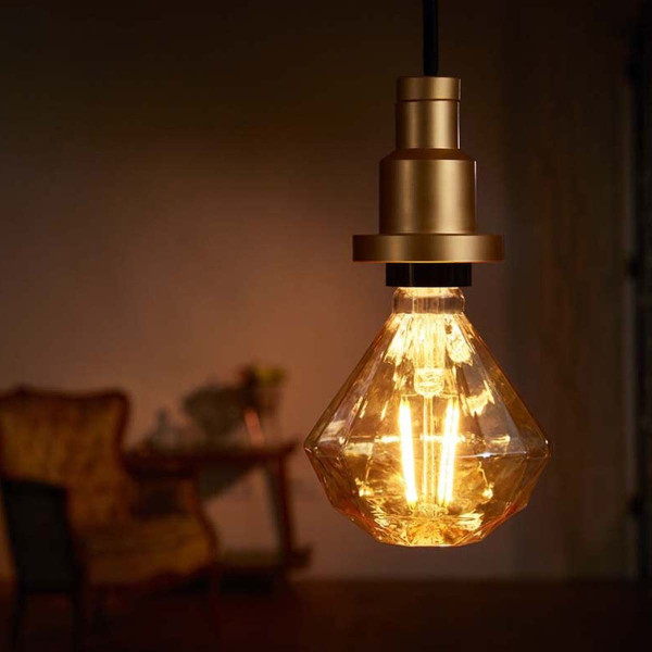 Светодиодная лампа OSRAM Vintage 1906 Diamond Filament 4,5W 470Lm 2500K 230V E27 Прозрачный (Gold) (4058075091955), 100022535